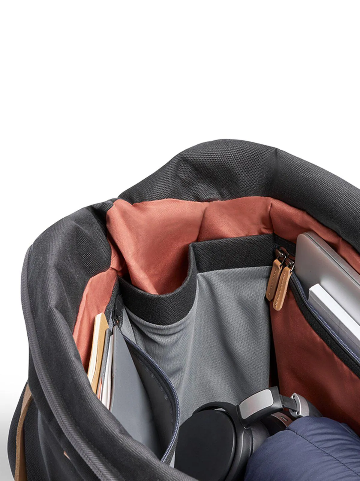 Bellroy Weekender Charcoal 30L