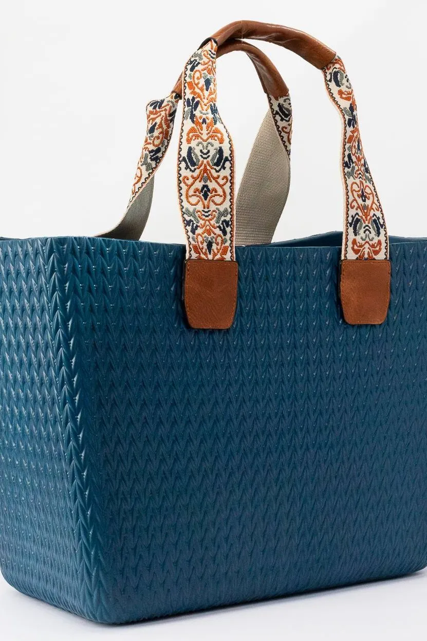 Carrie Textured Versa Tote