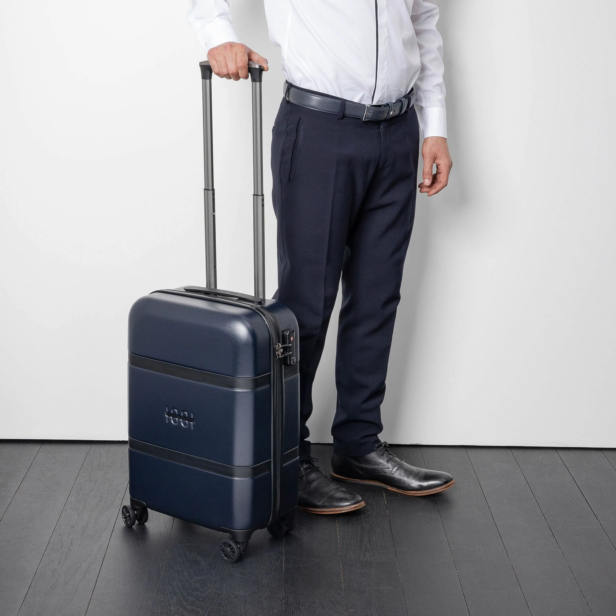 Cerruti 1881 NTT012N -Trolley Irving Blue