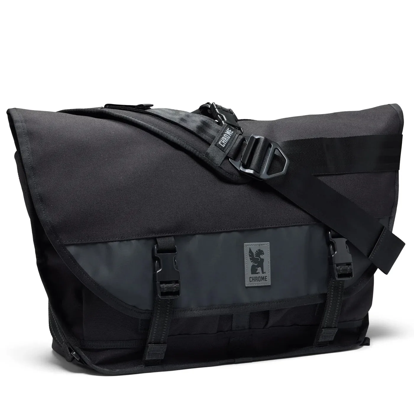 Chrome Citizen Slide Messenger Bag