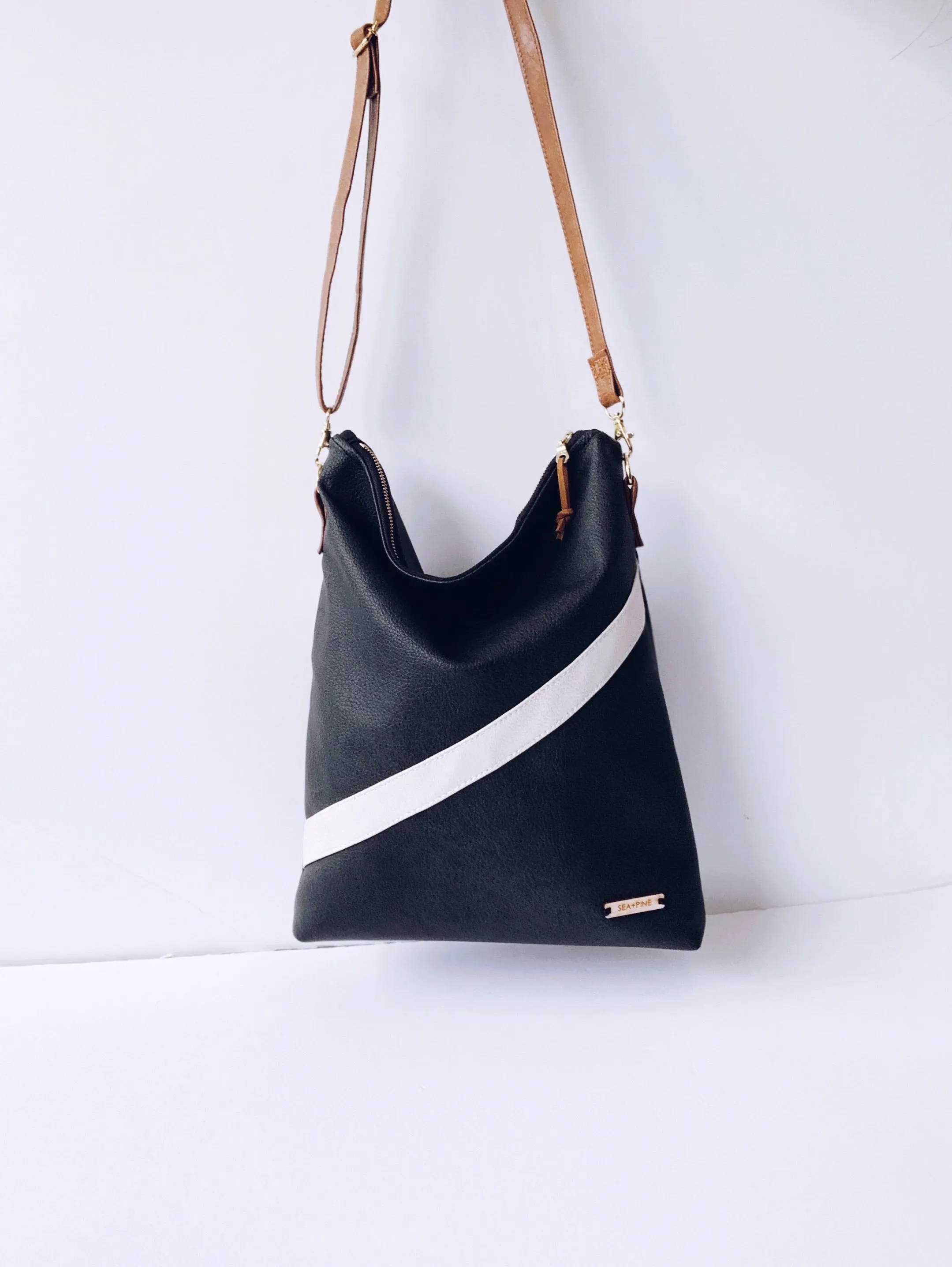 Eclipse Crossbody | 2 in 1