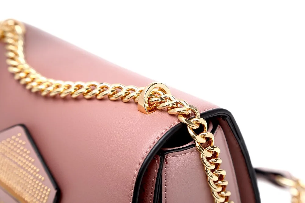 Elegant Mauve Handbag with Gold Chain Strap