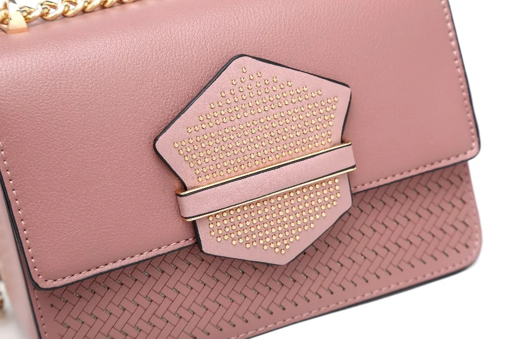 Elegant Mauve Handbag with Gold Chain Strap