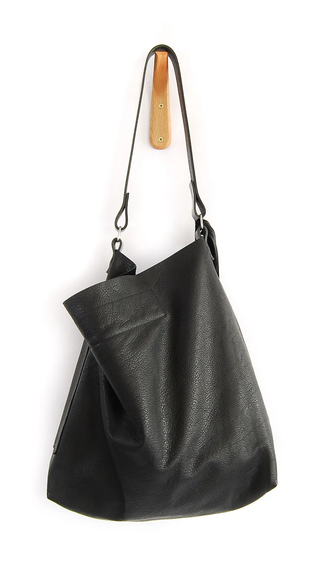 Febe Hobo Black Matte