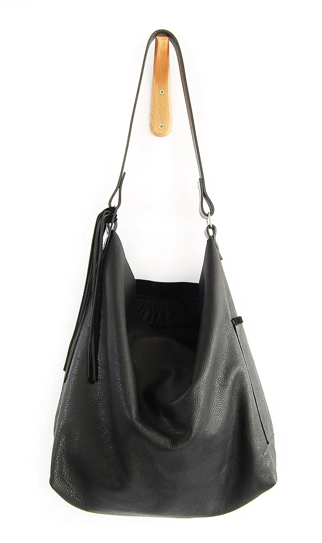 Febe Hobo Black Matte
