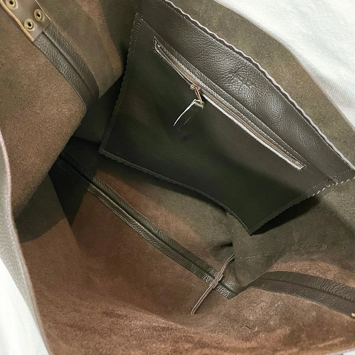 Febe Hobo Putty