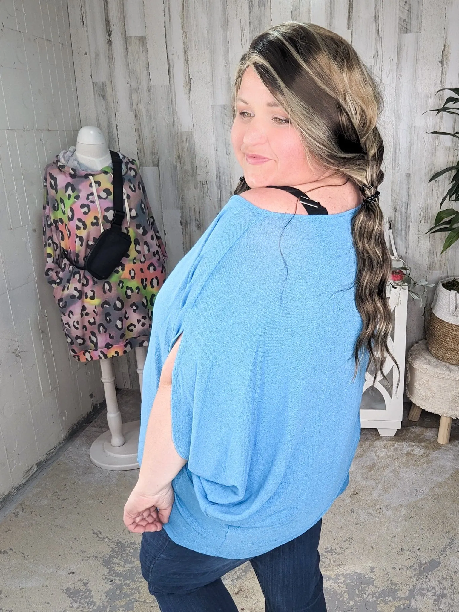 Grace Slouchy Dolman Sleeve Scoopneck Top (2 colors)