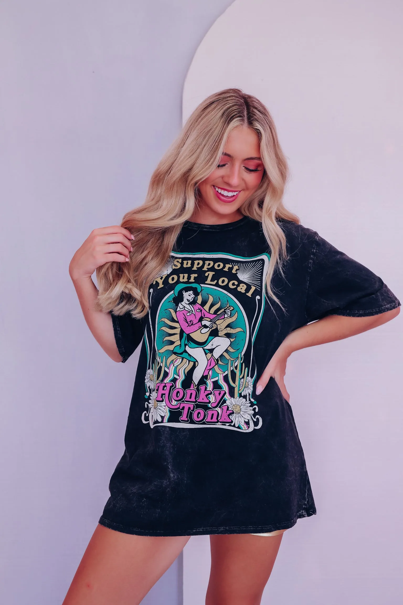 Honky Tonk Graphic Tee - Black