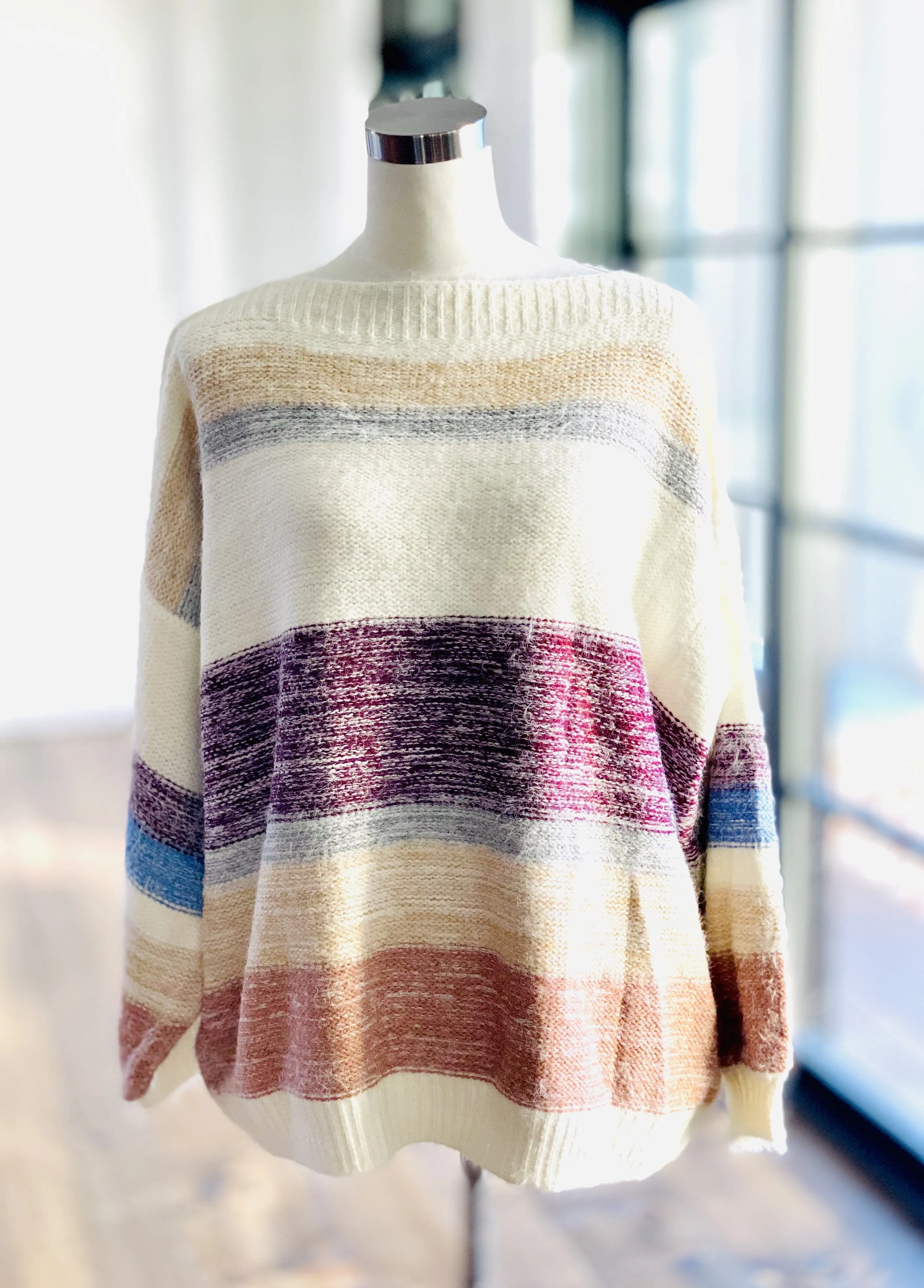 KINSLEY SWEATER