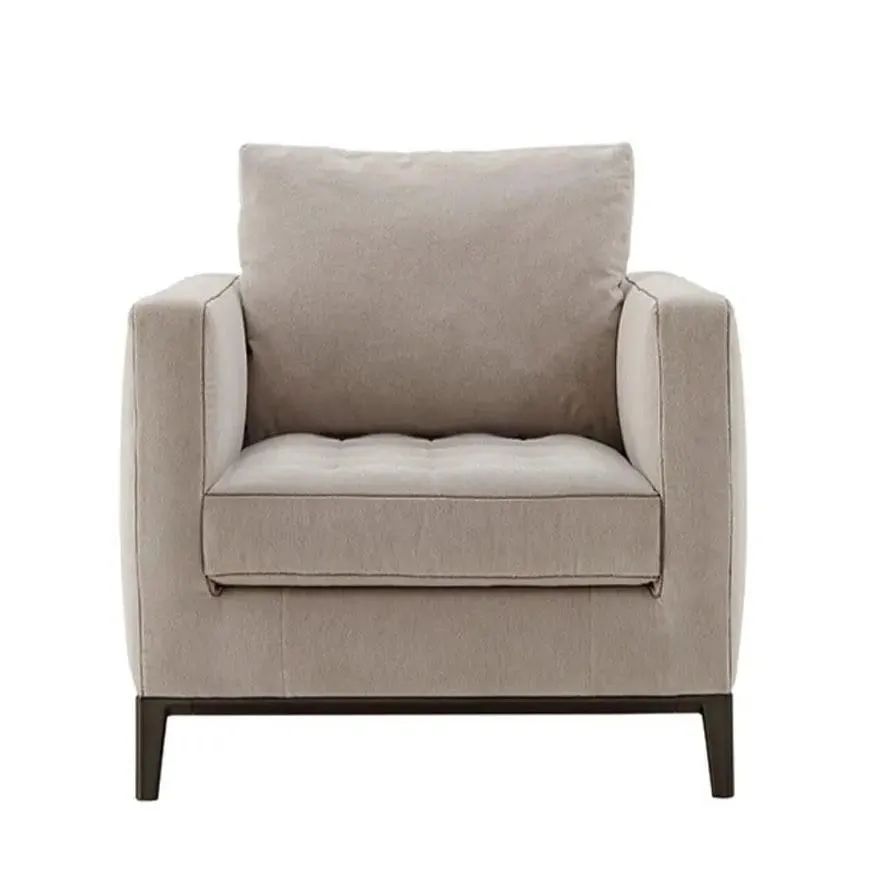 Lucrezia Soft Armchair including Additional Back Cushions