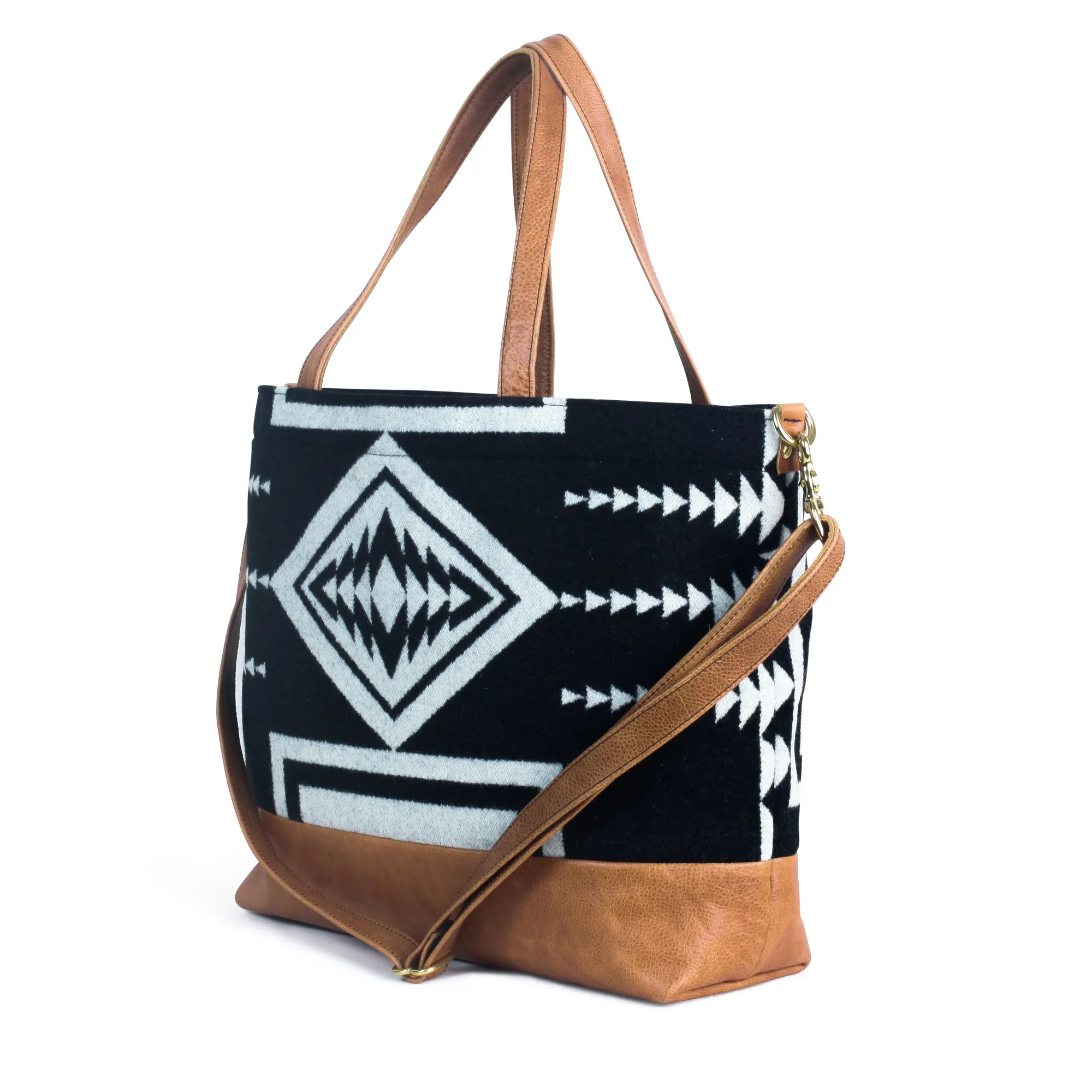 Luna Saddle Shia Tote