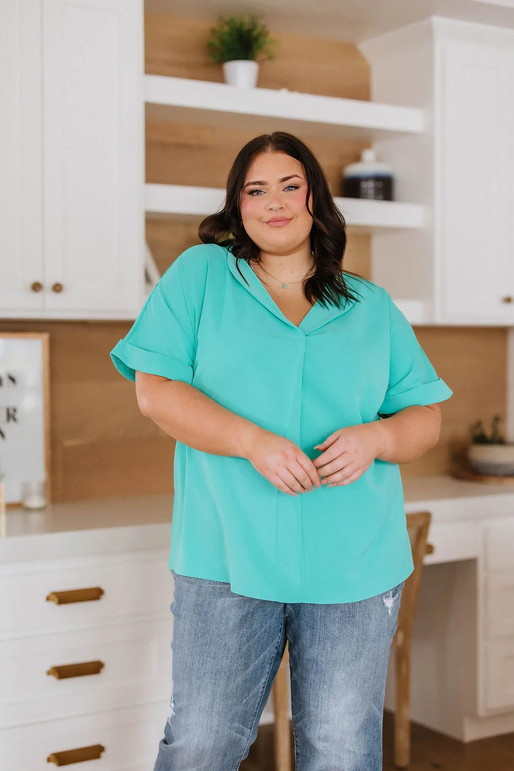 New & Noteworthy Top in Aqua
