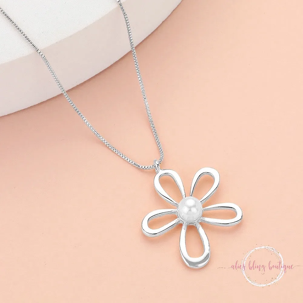 Petal & Pearl - Silver Necklace