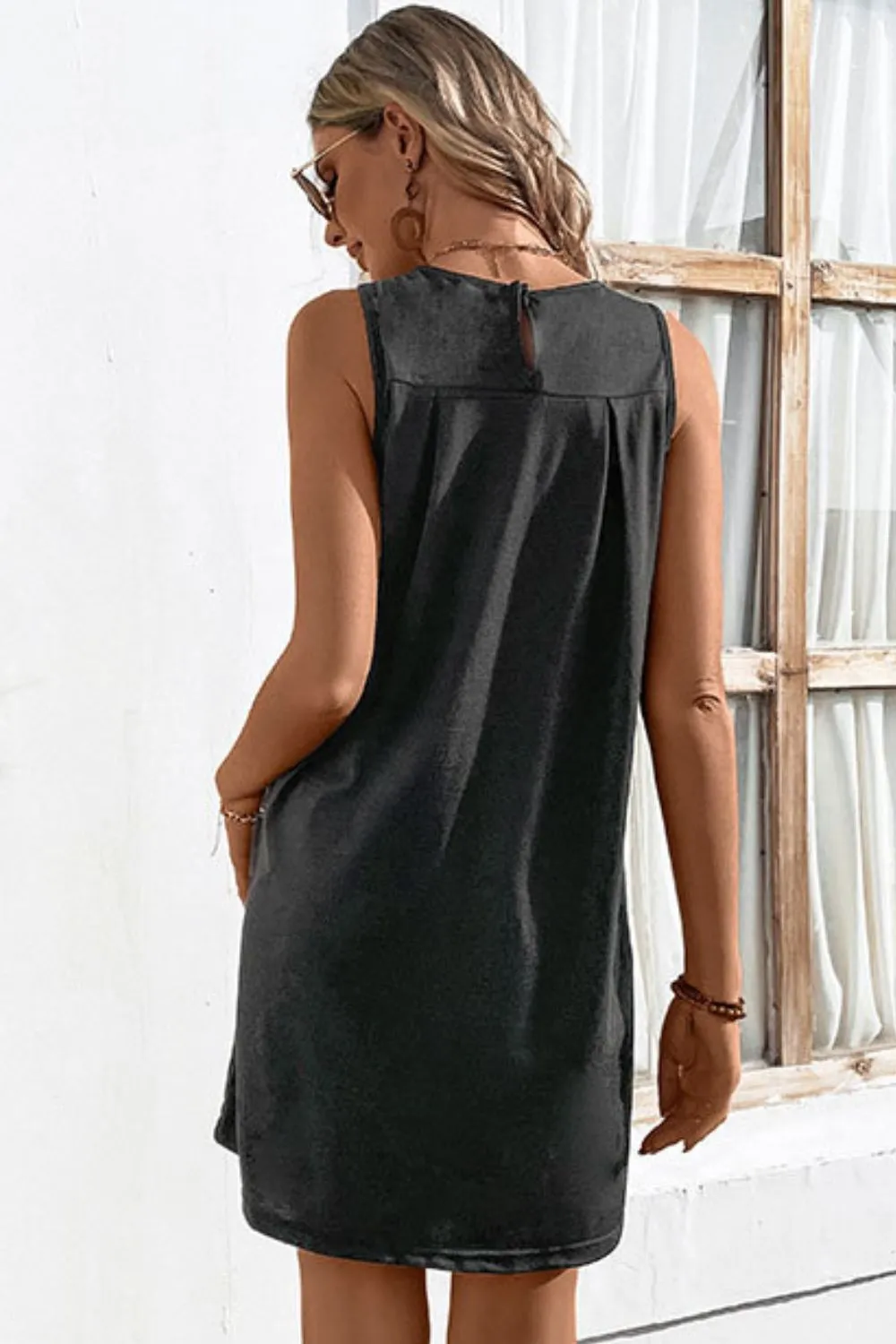 Round Neck Sleeveless Mini Dress (4 Colors)