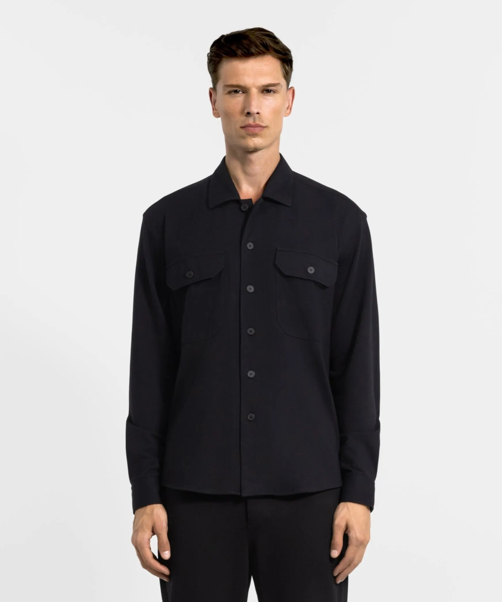 SH 02 Essence Black