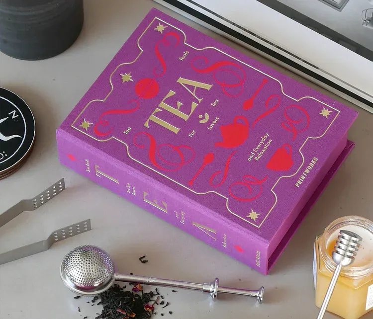 THE ESSENTIALS - TEA TOOLS