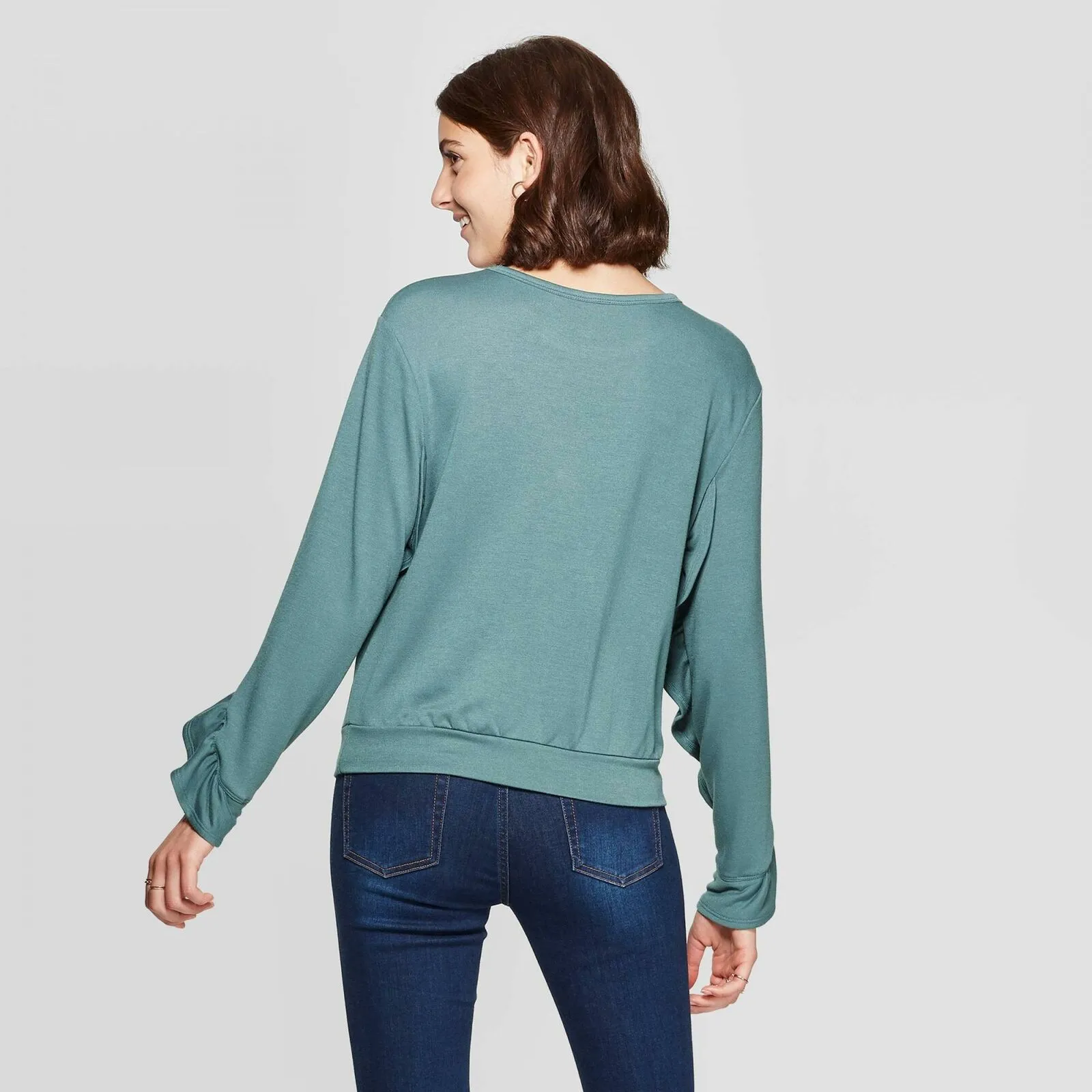 Xhilaration Women's Long Ruffle Sleeve Scoop Neck Lightweight Sweatshirt