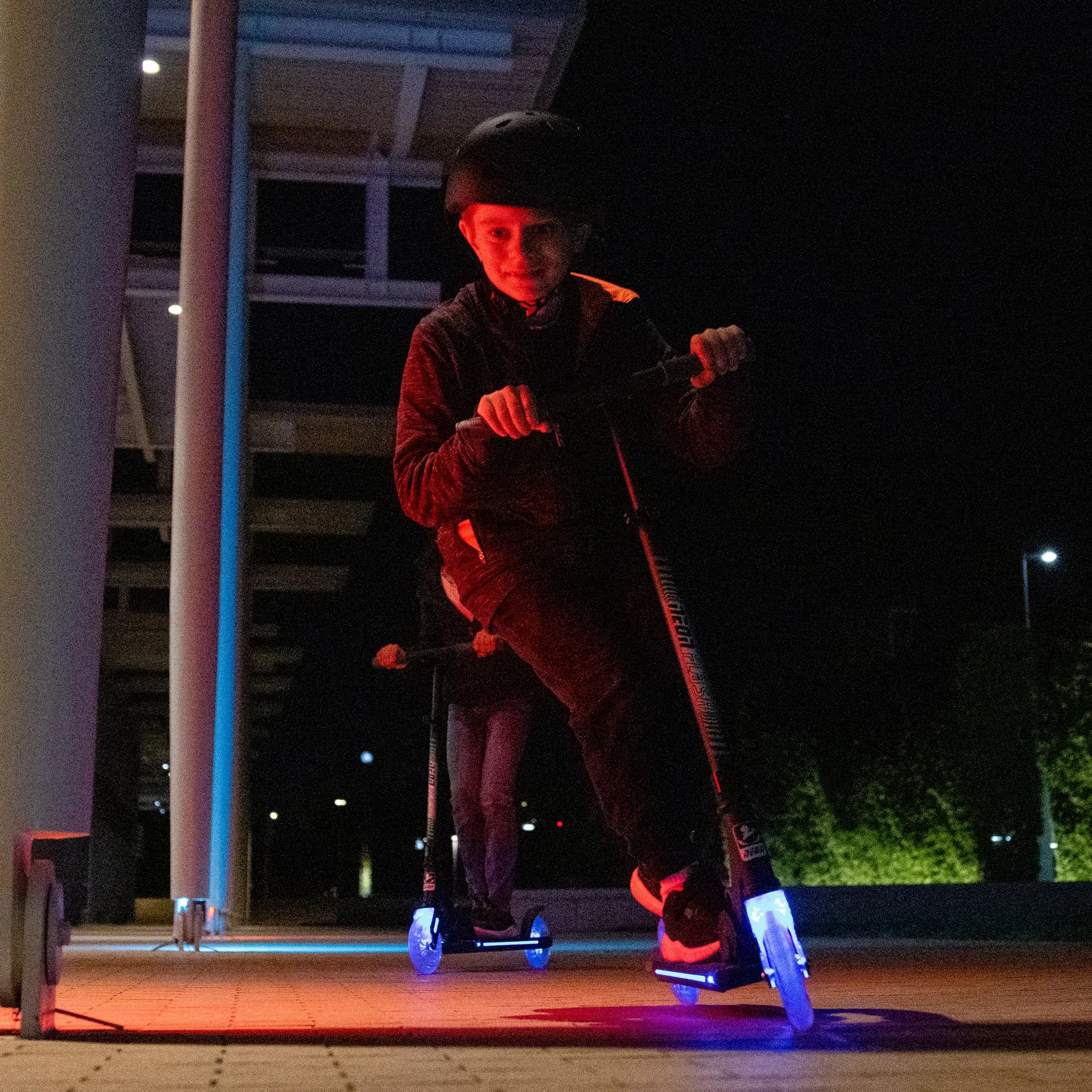 Yvolution Neon Flash Scooter